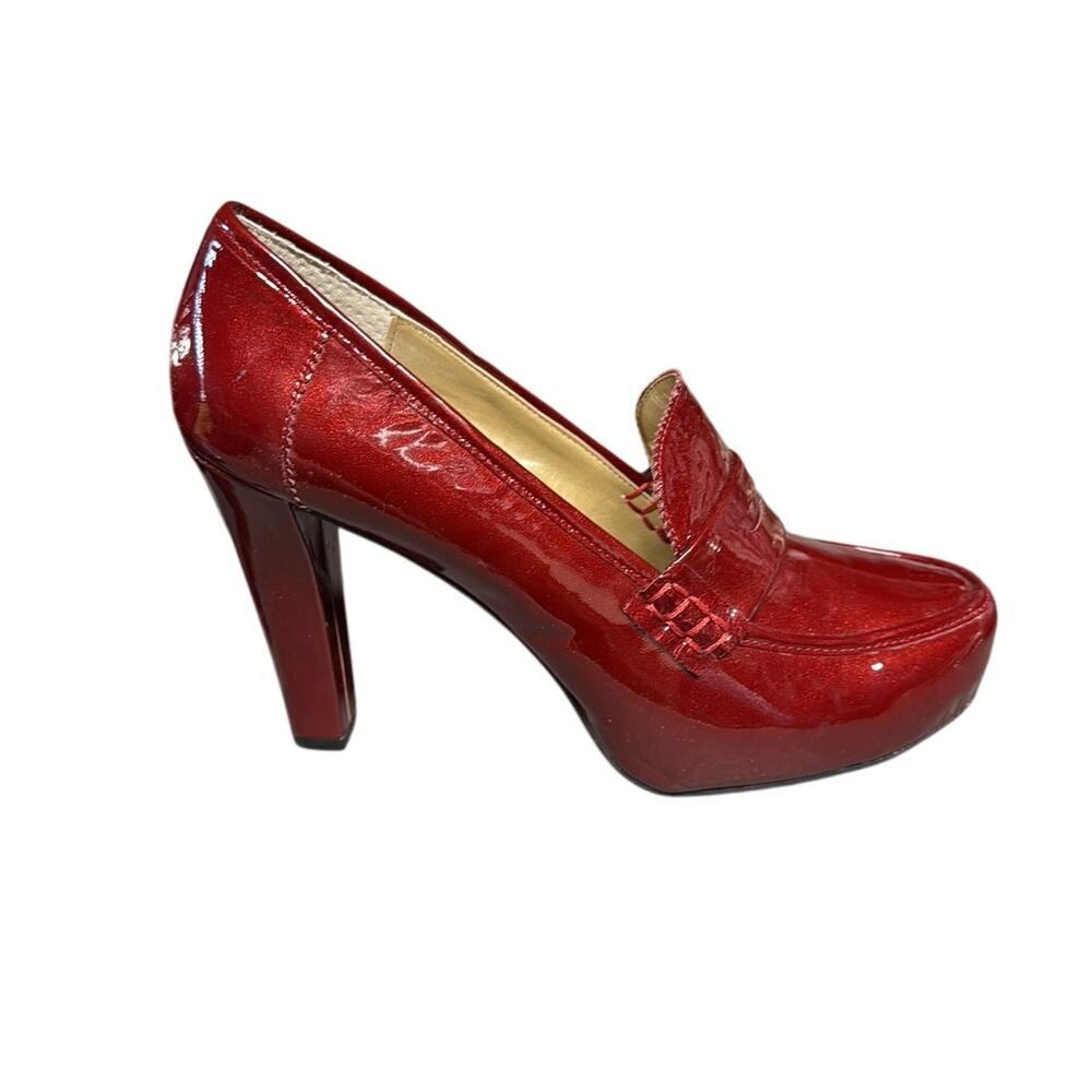 ME TOO Candy Apple‎ Ruby Red Patent Leather Slip On Heels Size 9